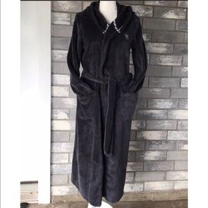 Victoria’s Secret long robe size M